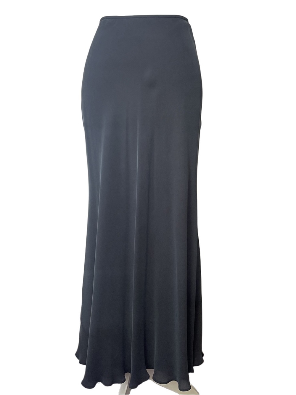 Jones New York Black Silk Chiffon Long Maxi Length Skirt Lined Scalloped Hem